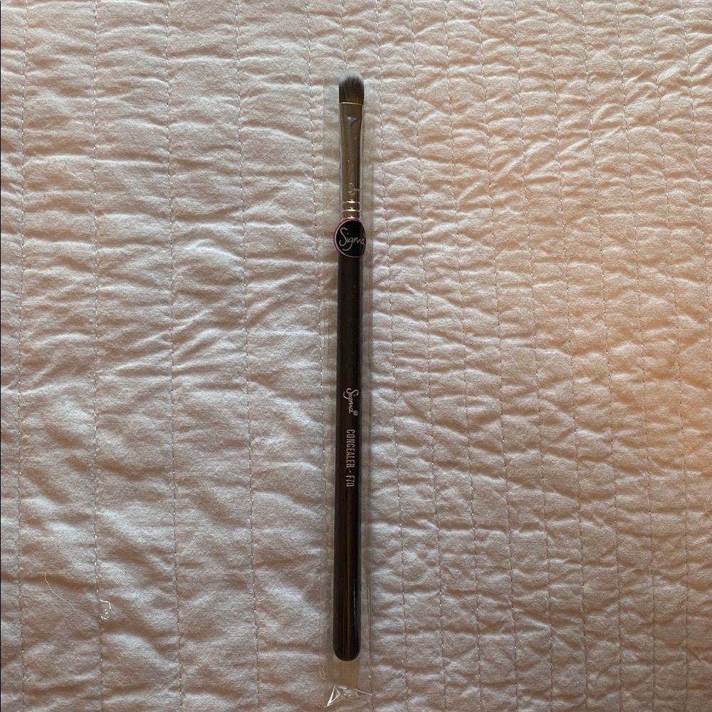 Sigma Beauty Brush - F70, Concealer Brush